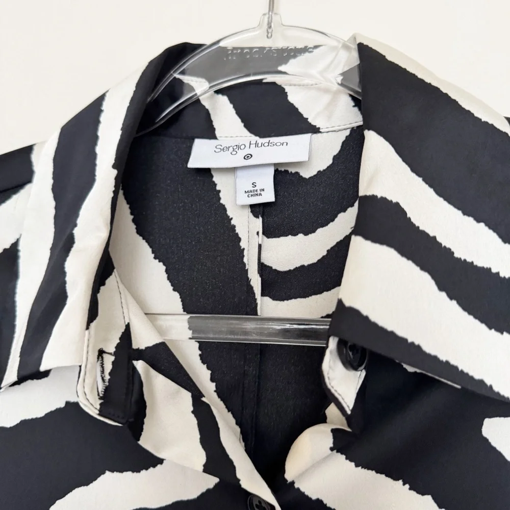 Women's Black and White Button Down Shirt